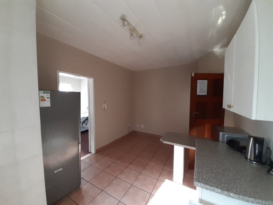 1 Bedroom Property for Sale in Kannoniers Park North West